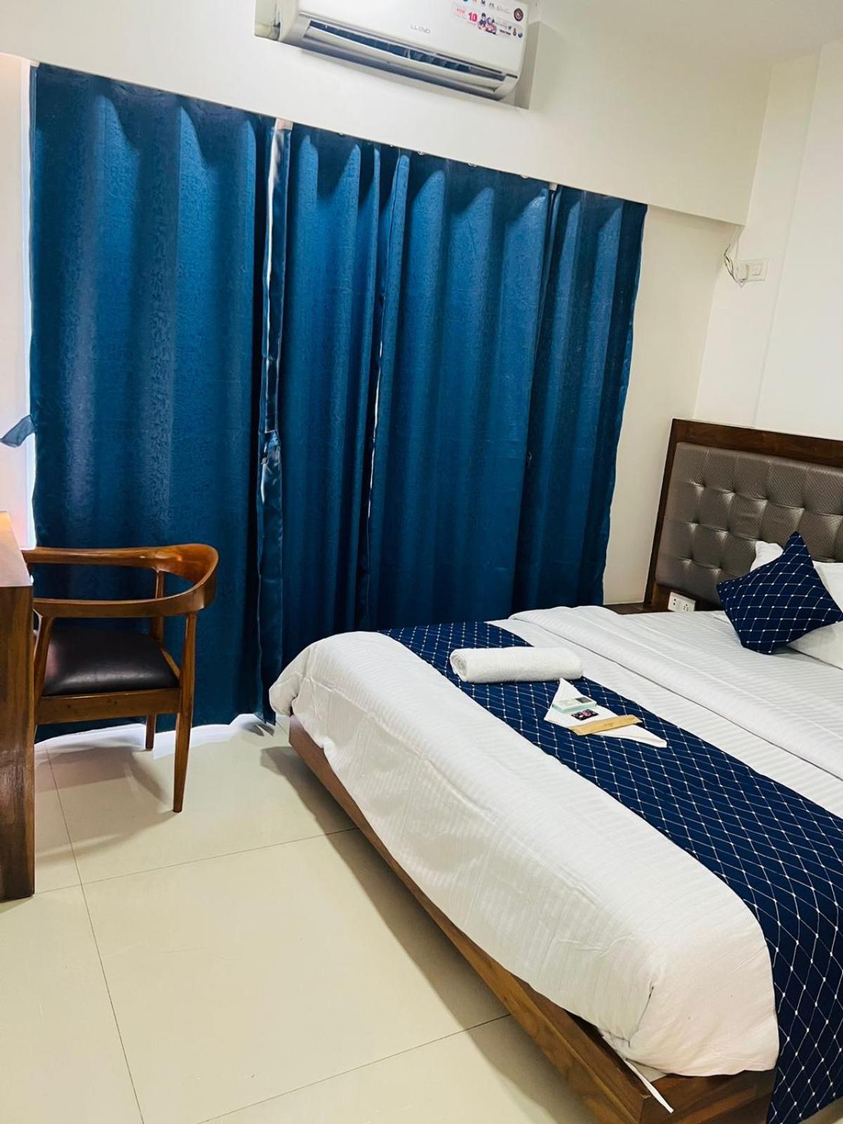 Luna Spaces- Near Mumbai International Airport Exterior foto